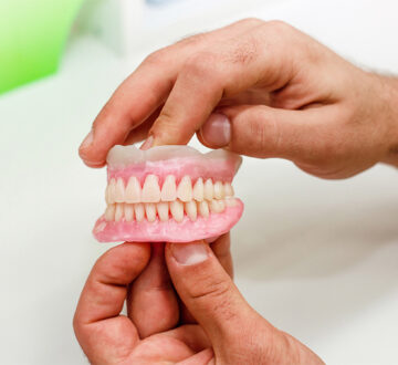 How Partials and Dentures Help Restore Front Missing Teeth?